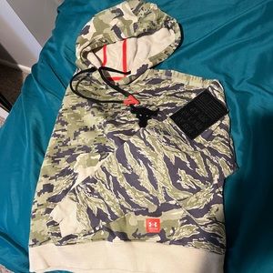 Project Rock Under armor sweatshirt